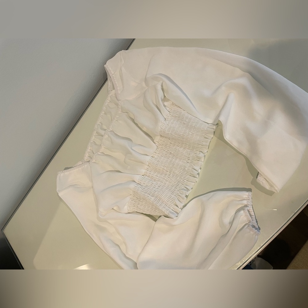 White off the shoulder crop